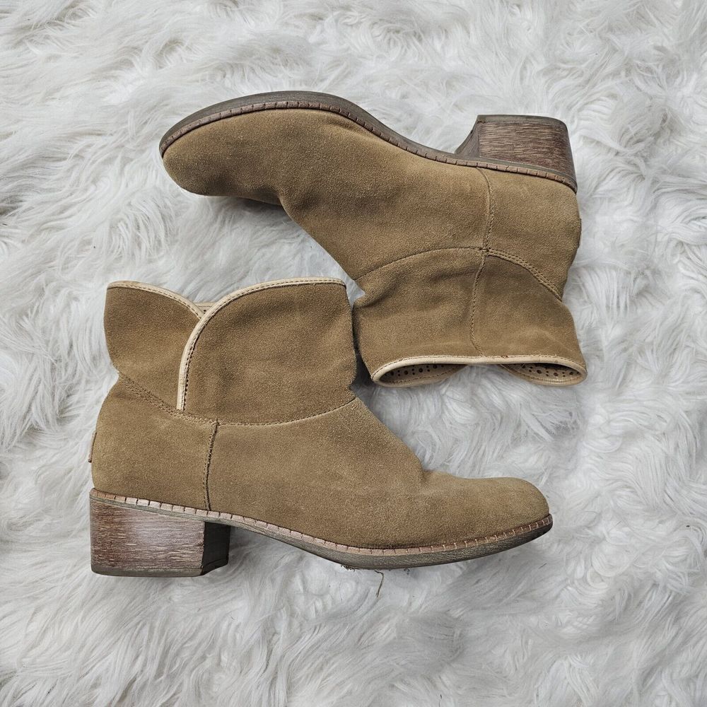 UGG Darling 1004367 Tan Suede Round Toe Pull On Ankle Boot Women's Size 10